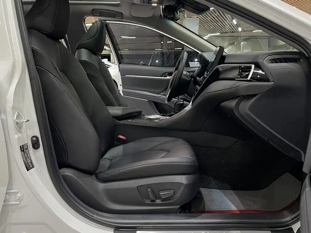 Toyota Camry 2022