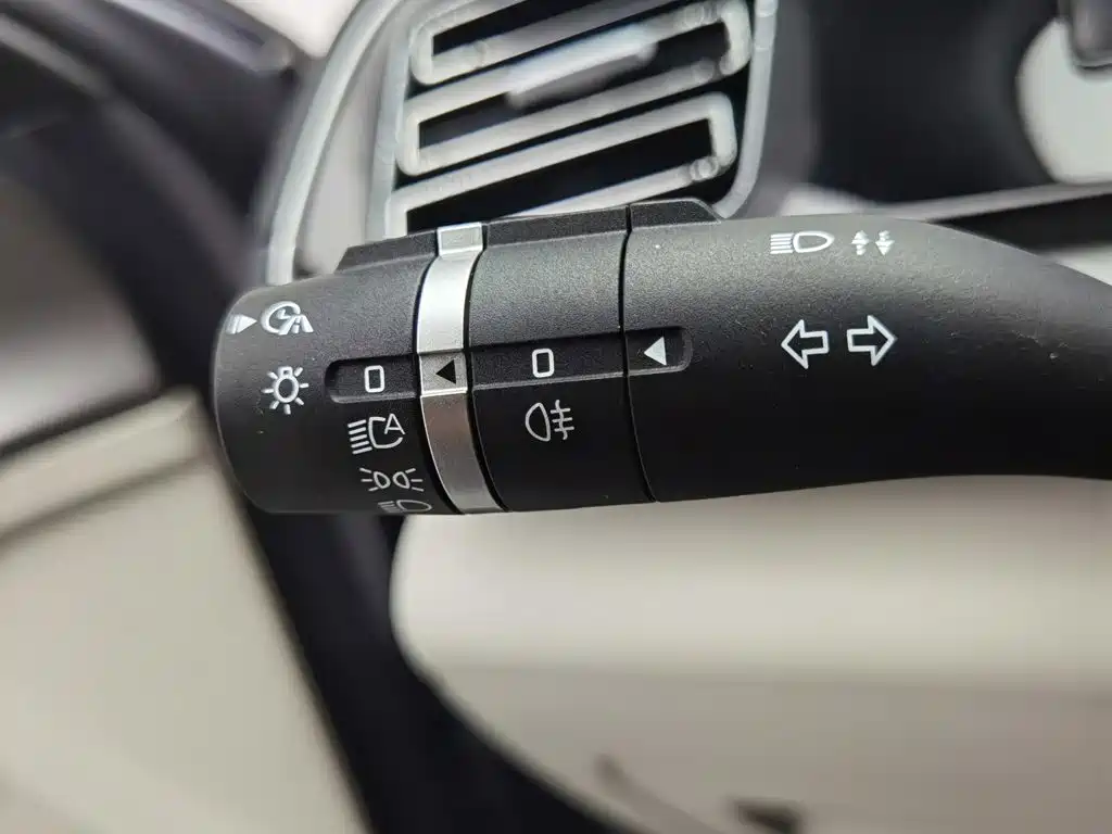 BYD Qin PLUS 2023 — фото 21