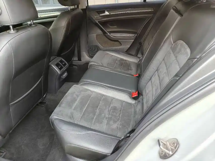 Volkswagen Golf 2020