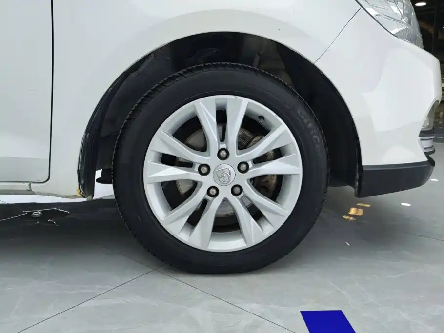 Baojun 730 2017