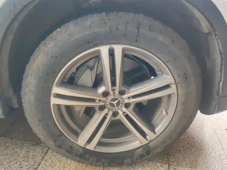 Mercedes-Benz GLC 2021