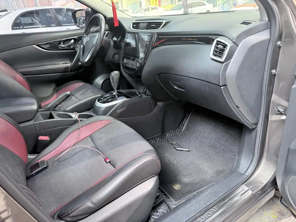 Nissan Qashqai 2016 — фото 20