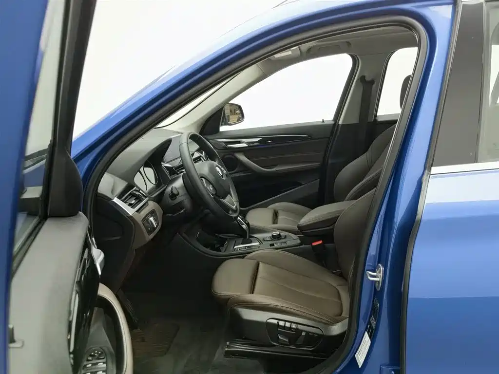 BMW X1 2020 — фото 10