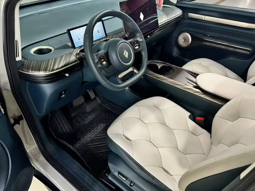 Baojun Clouds 2023