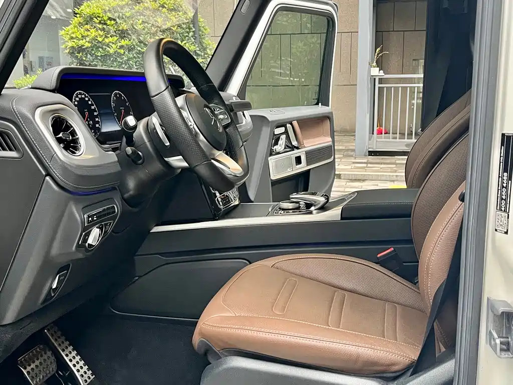 Mercedes-Benz G-Class 2021 — фото 11