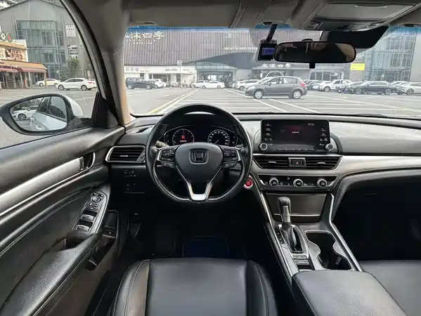 Honda Accord 2018