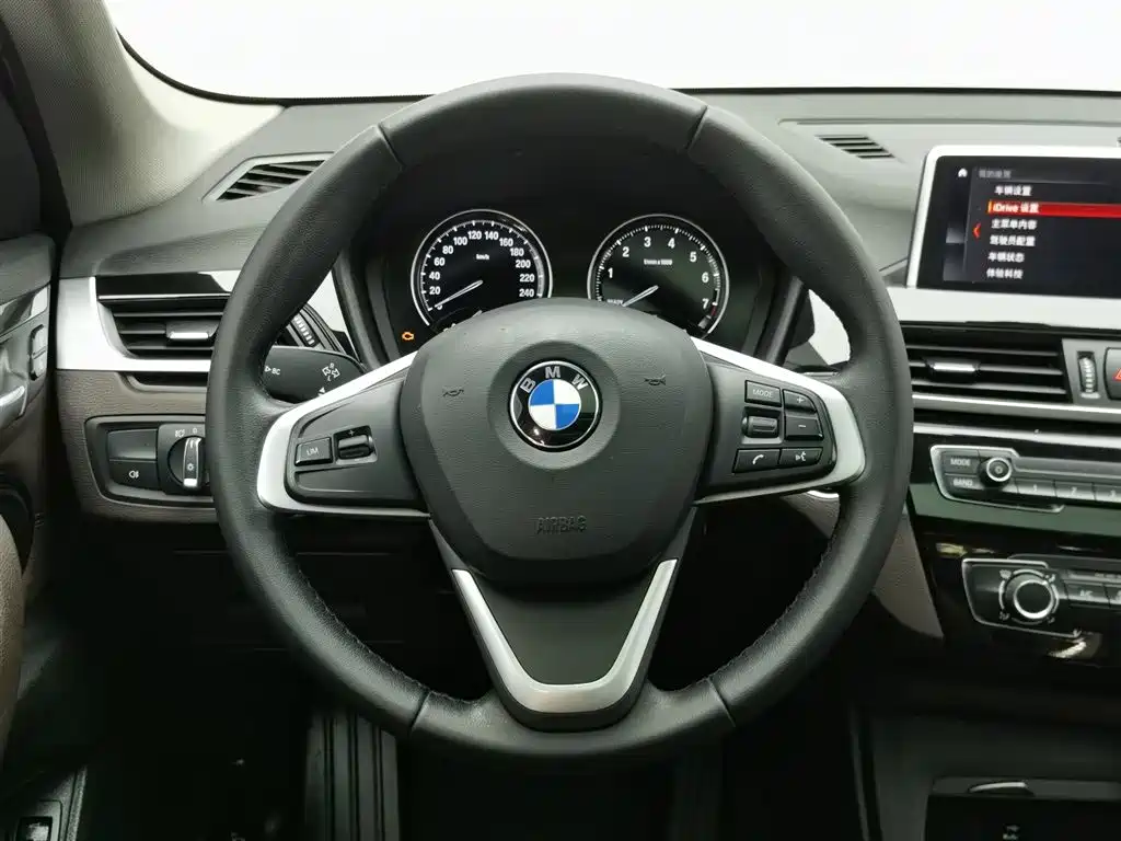 BMW X1 2020 — фото 11
