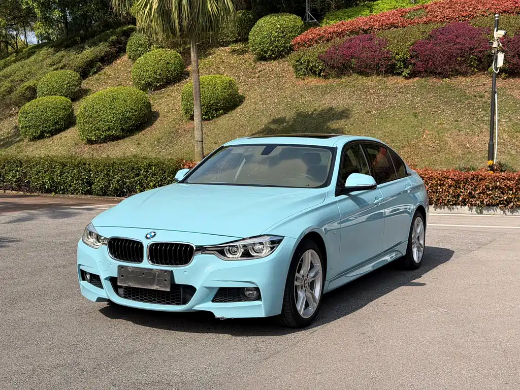 BMW 3 Series 2019 — фото 1