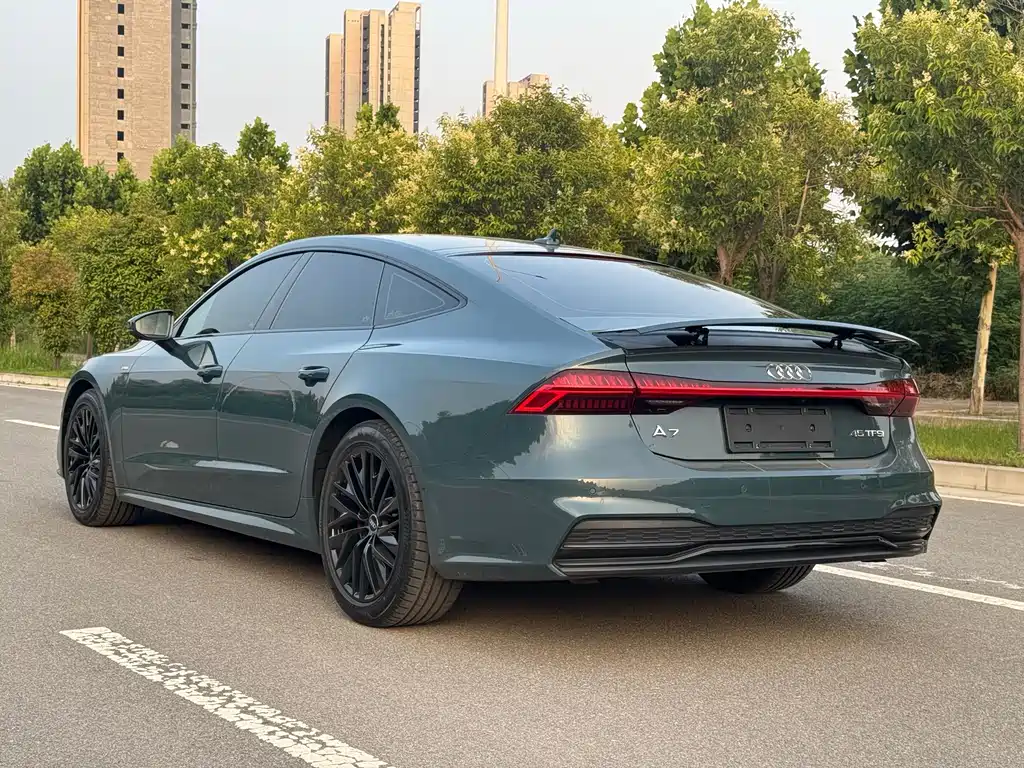 Audi A7 2021 — фото 4