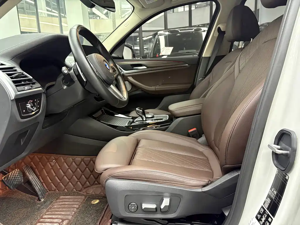 BMW X3 2021