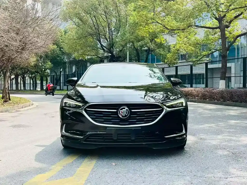 Buick LaCrosse 2021 — фото 2