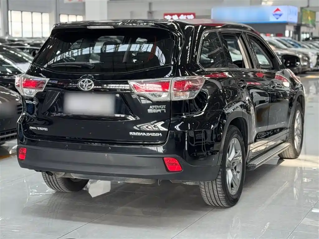 Toyota Highlander 2017 — фото 14