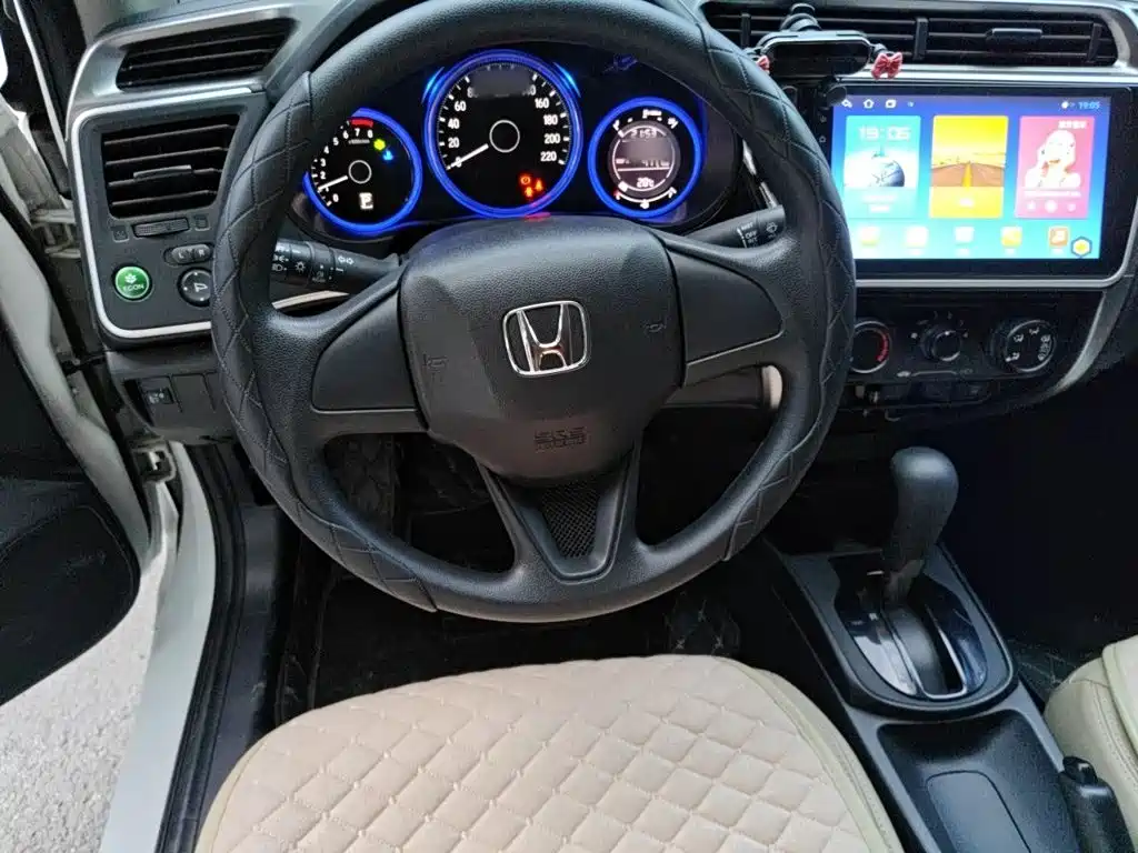 Honda City 2018 — фото 11