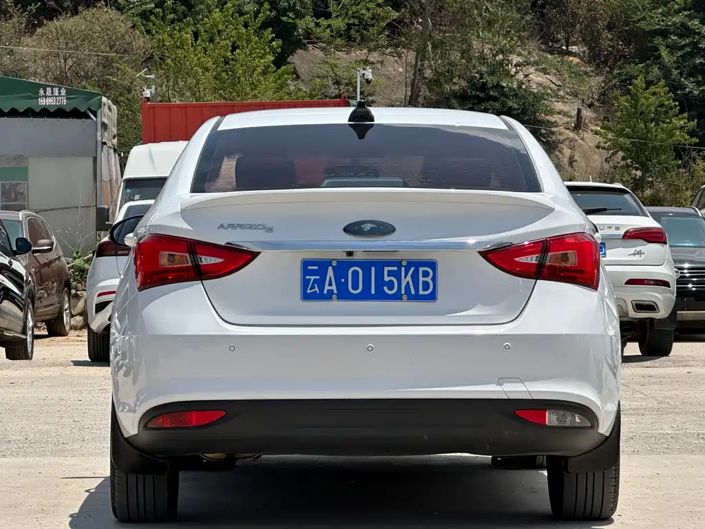Chery Arrizo 5 2016