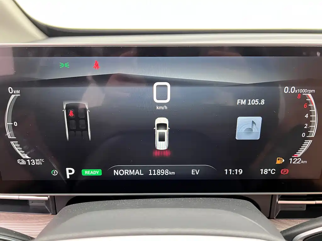 Maxus G50 PHEV 2025 — фото 29