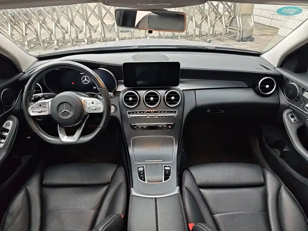 Mercedes-Benz C-Class 2020 — фото 10