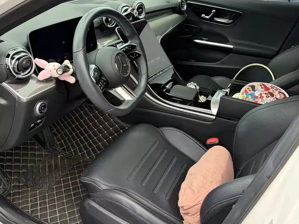 Mercedes-Benz C-Class 2022