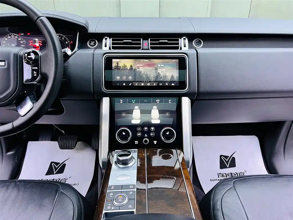 Land Rover Range Rover 2022 — фото 11