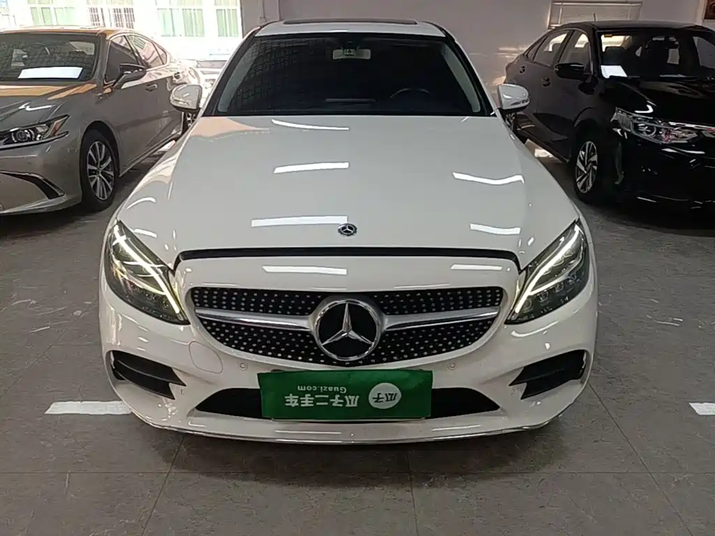 Mercedes-Benz C-Class 2020