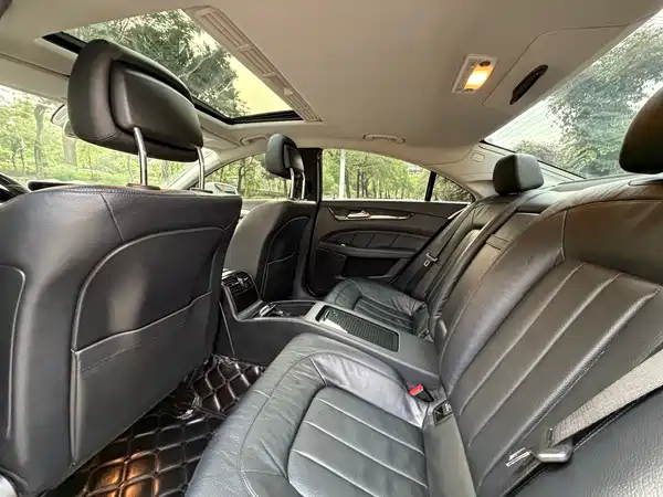 Mercedes-Benz CLS 2015