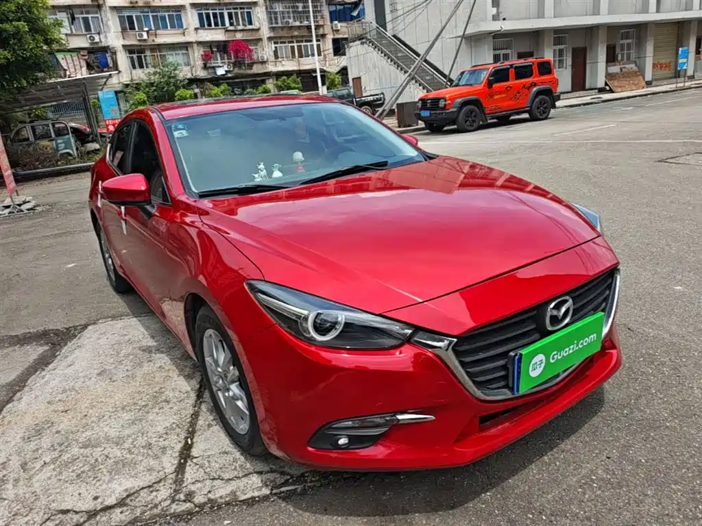Mazda 3 Axela 2019 — фото 4
