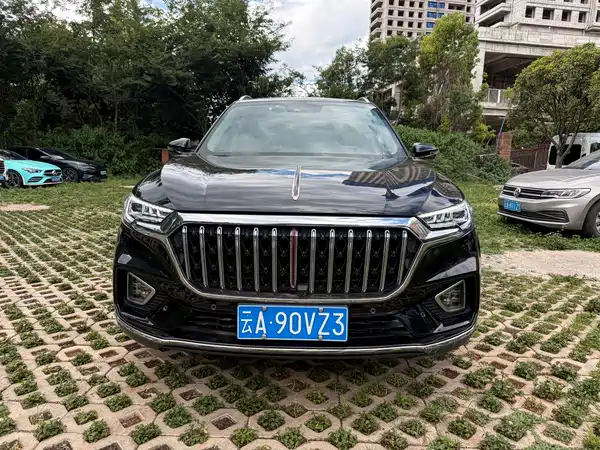 Hongqi HS5 2022