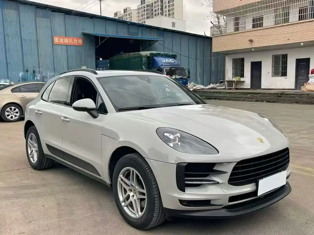 Porsche Macan 2021 — фото 3