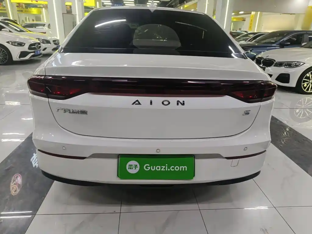 Aion S 2023