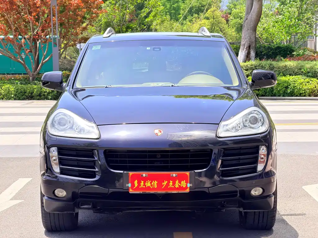 Porsche Cayenne 2010 — фото 2