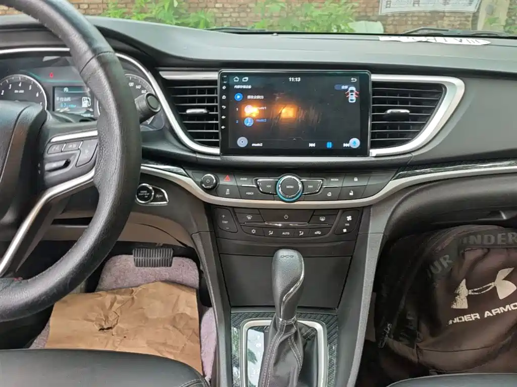 Buick Excelle 2015 — фото 13