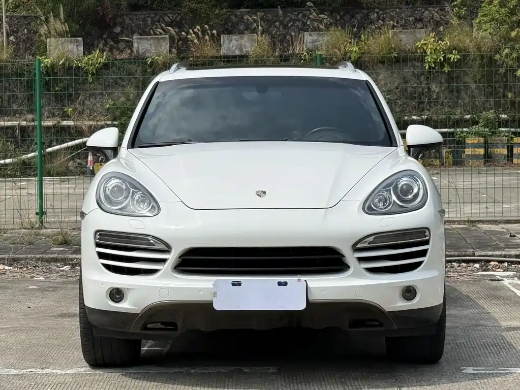 Porsche Cayenne 2013 — фото 2