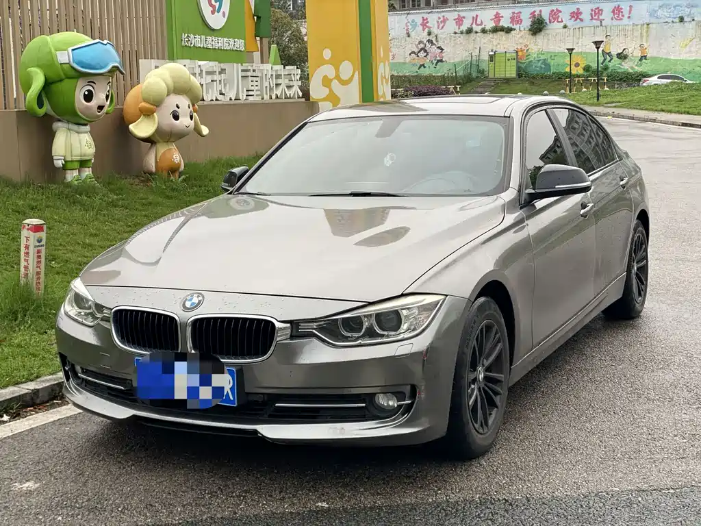BMW 3 Series 2015 — фото 1