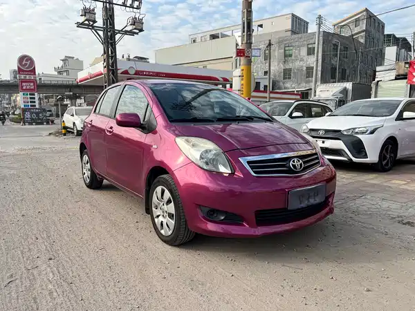 Toyota Yaris 2011