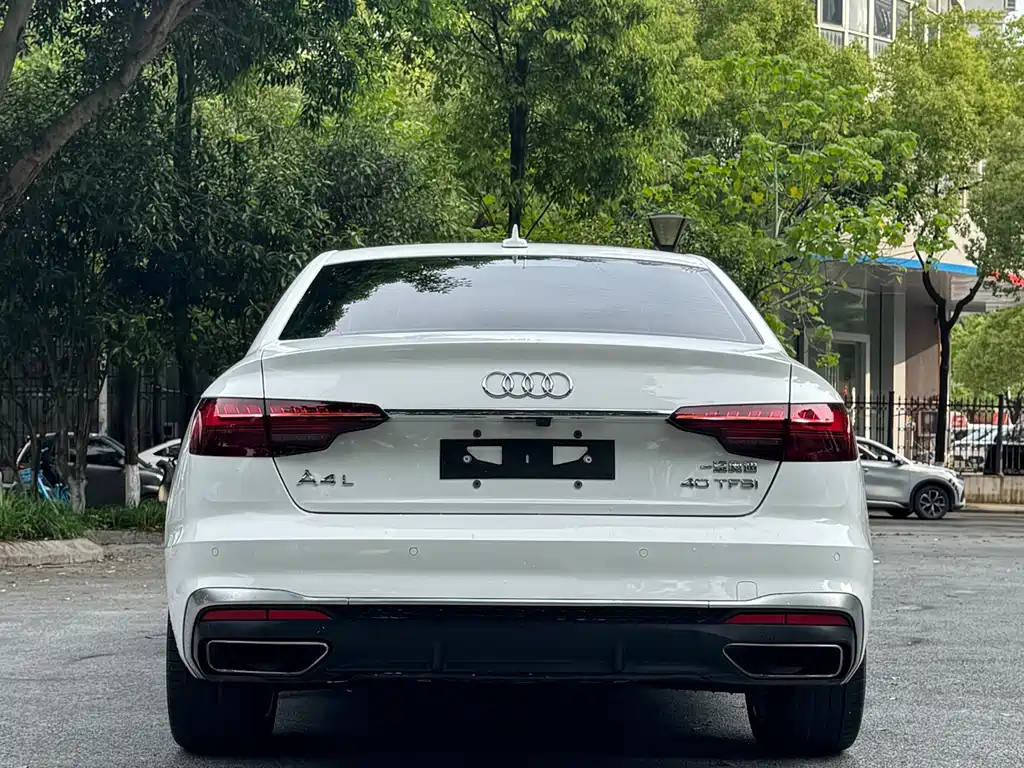 Audi A4L 2020 — фото 8
