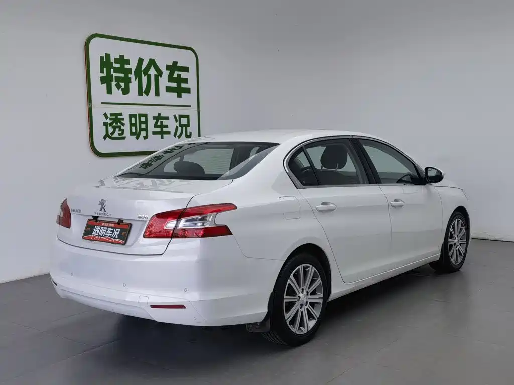 Peugeot 408 2015
