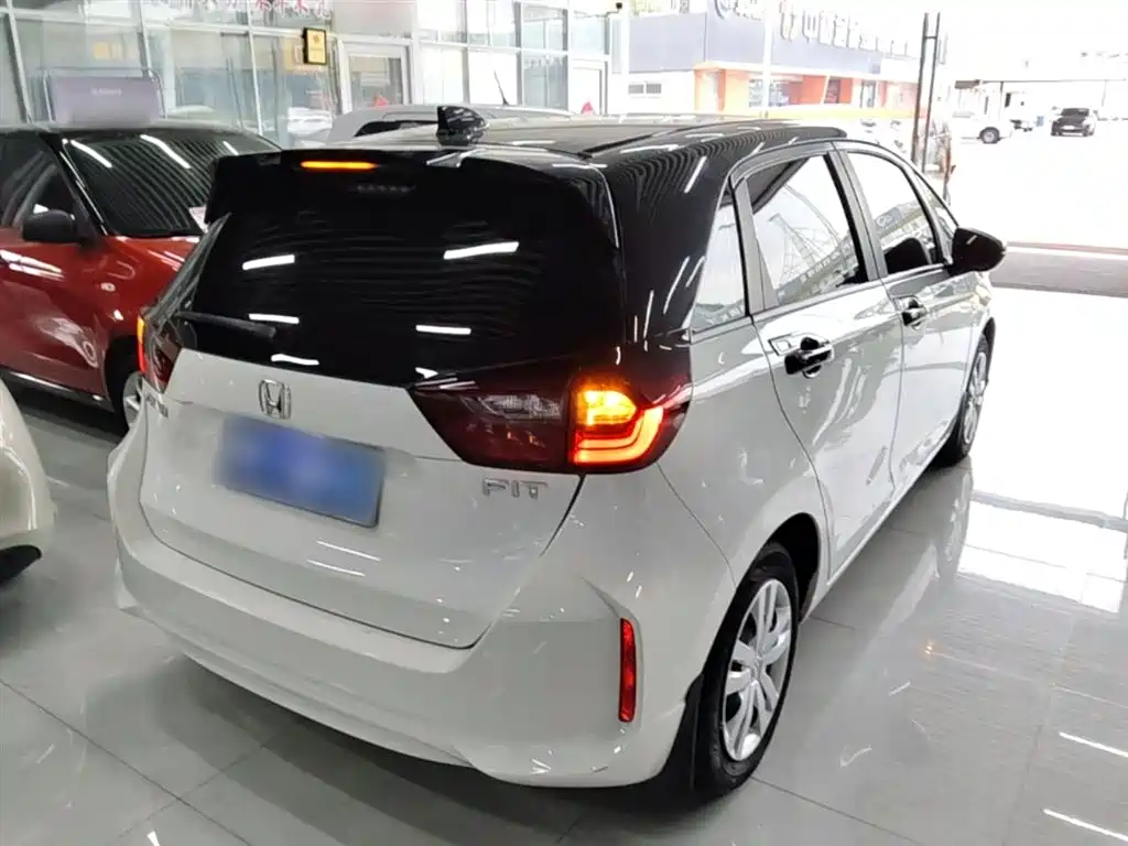 Honda Fit 2022 — фото 7
