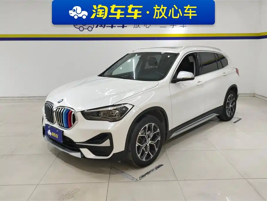 BMW X1 2020 — фото 1