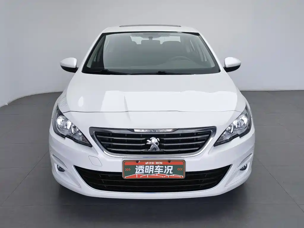 Peugeot 408 2015
