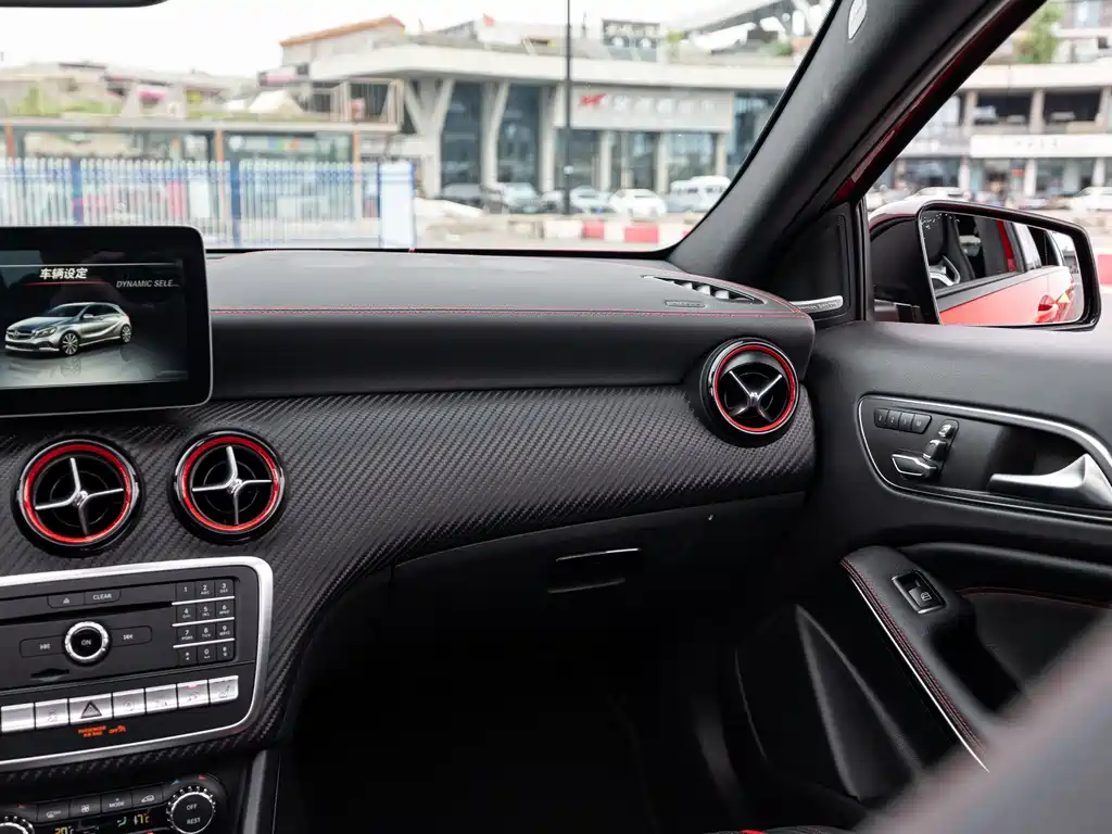 Mercedes-Benz A-Class AMG 2017 — фото 8