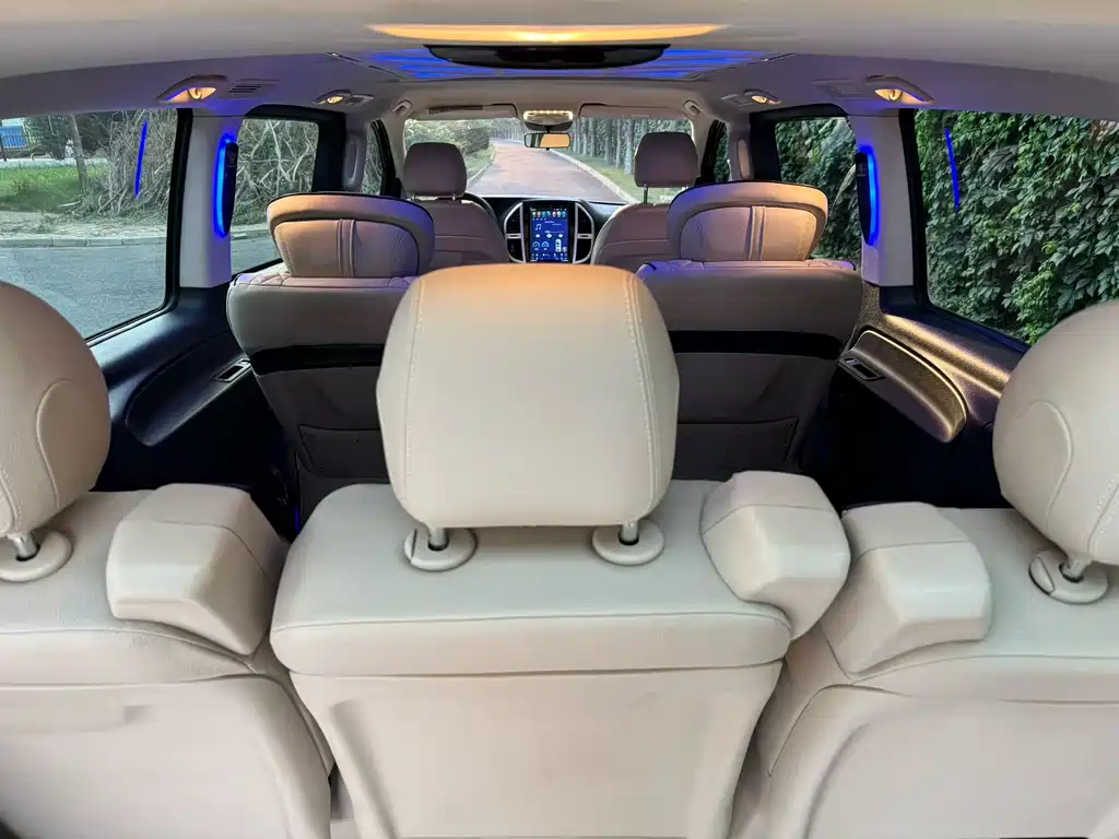 Mercedes-Benz Vito 2020 — фото 9