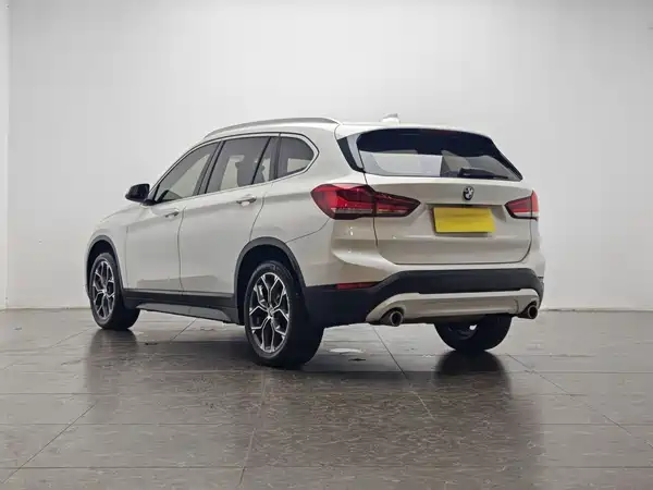BMW X1 2021
