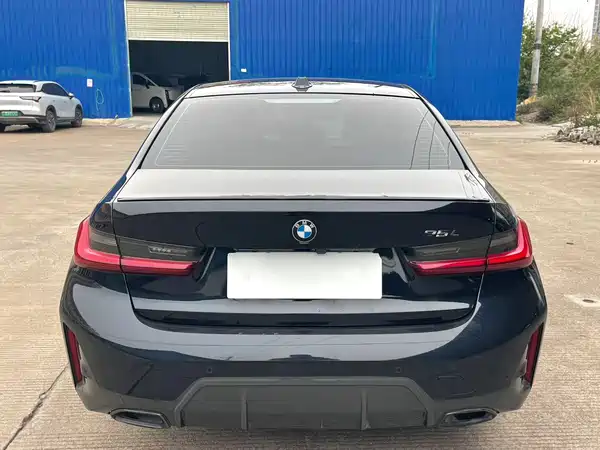 BMW 3 Series 2023