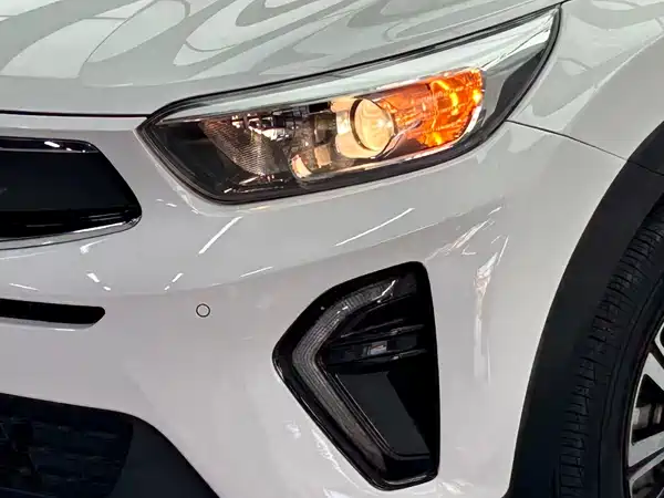 Kia KX1 2021