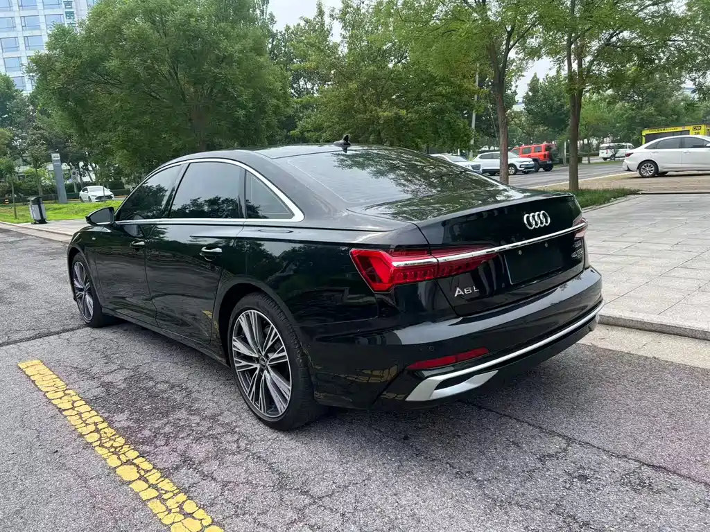 Audi A6L 2024