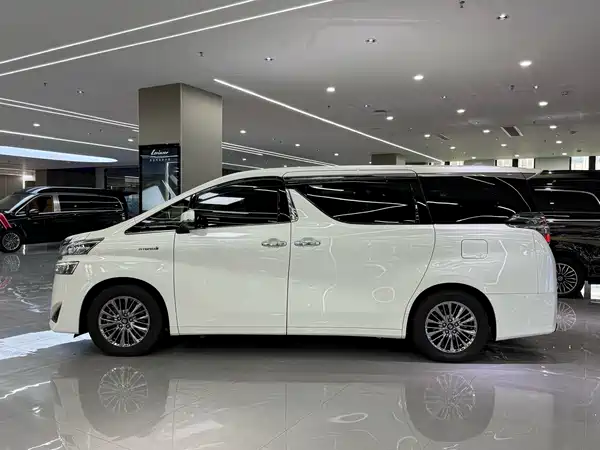 Toyota Vellfire 2021