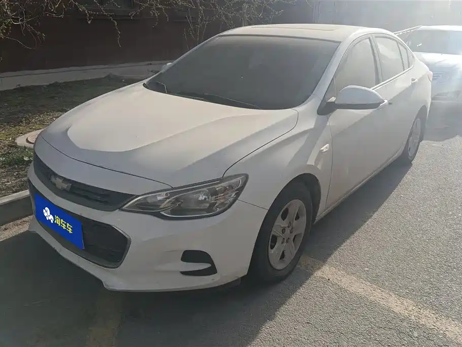Chevrolet Cavalier 2018 — фото 1