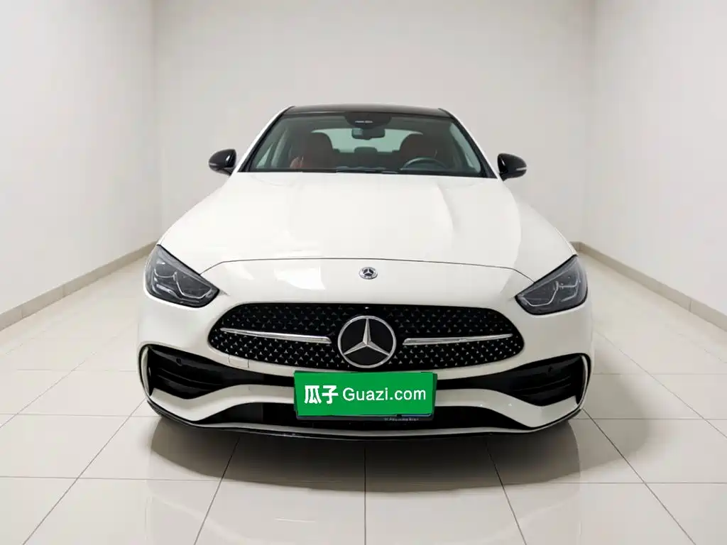Mercedes-Benz C-Class 2023 — фото 24