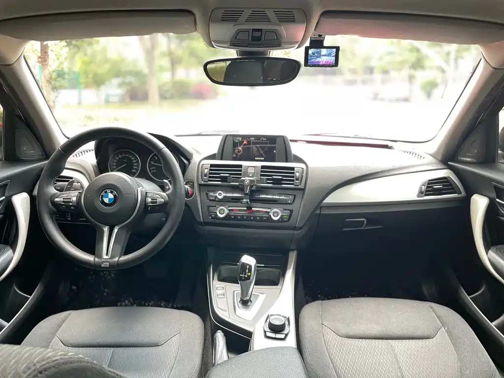 BMW 1 Series 2014 — фото 13