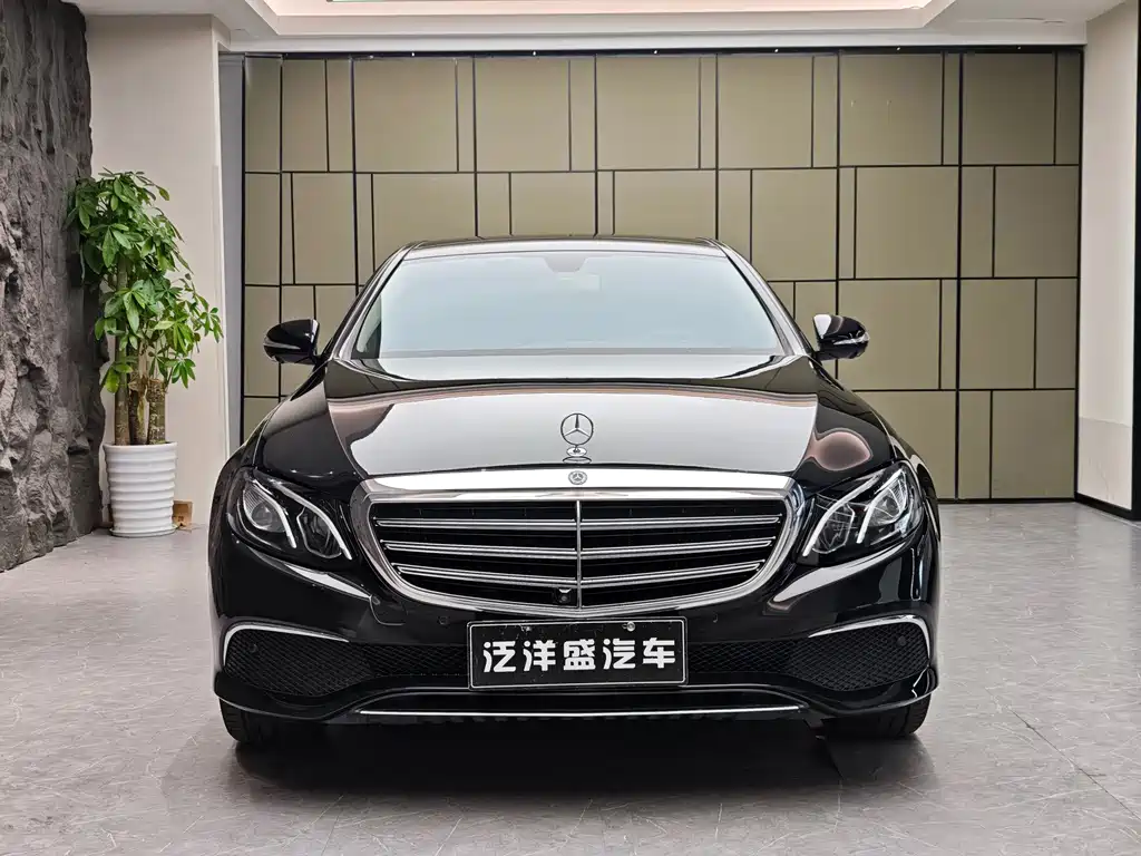 Mercedes-Benz E-Class 2019 — фото 2