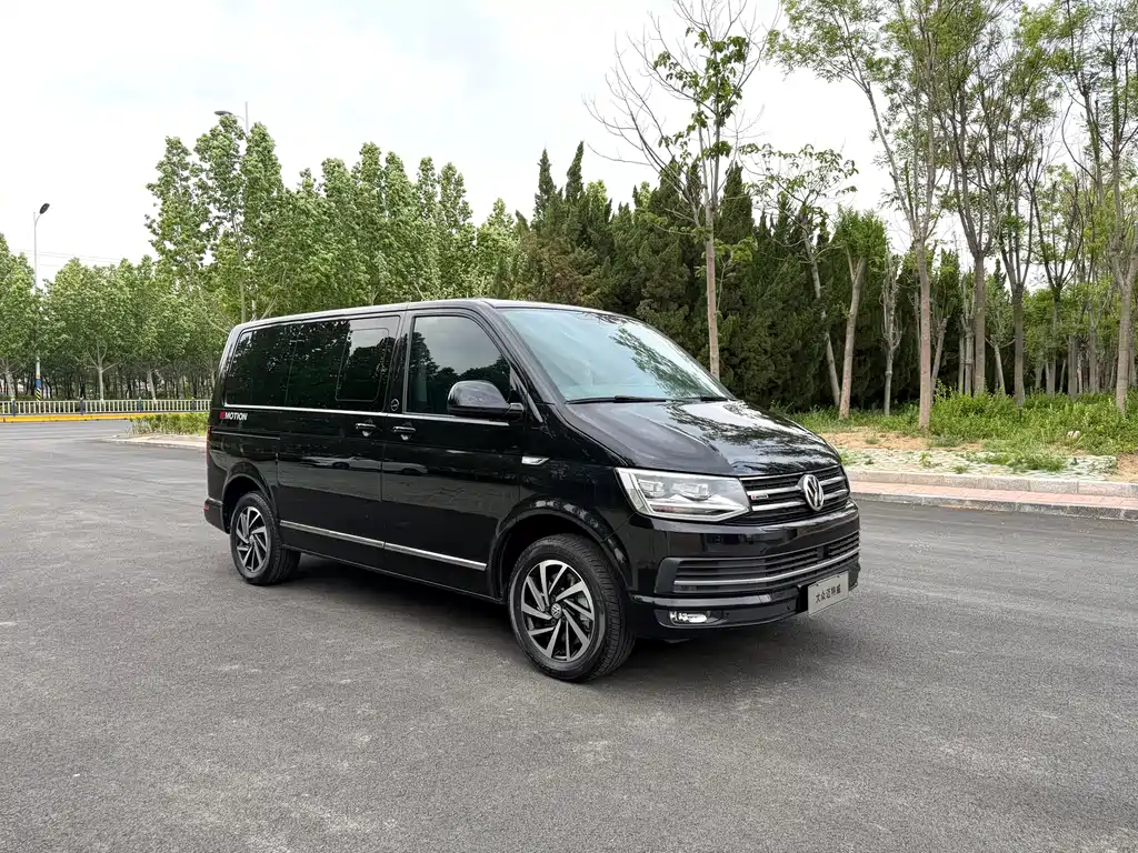 Volkswagen Multivan 2018 — фото 3